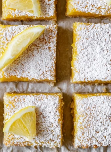 Deliciously baked super easy lemon bars with a golden crust and creamy lemon filling
