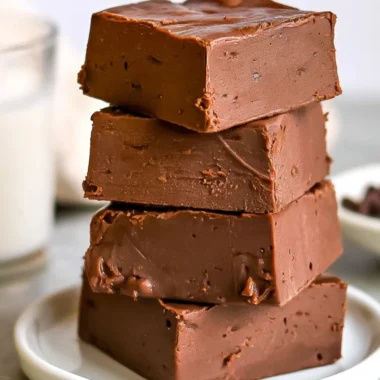 Delicious homemade easy 3 ingredient chocolate fudge